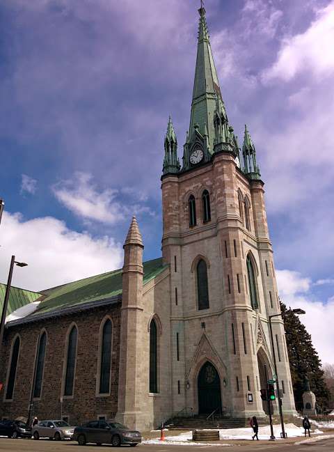 Cathédrale et parc Champlain